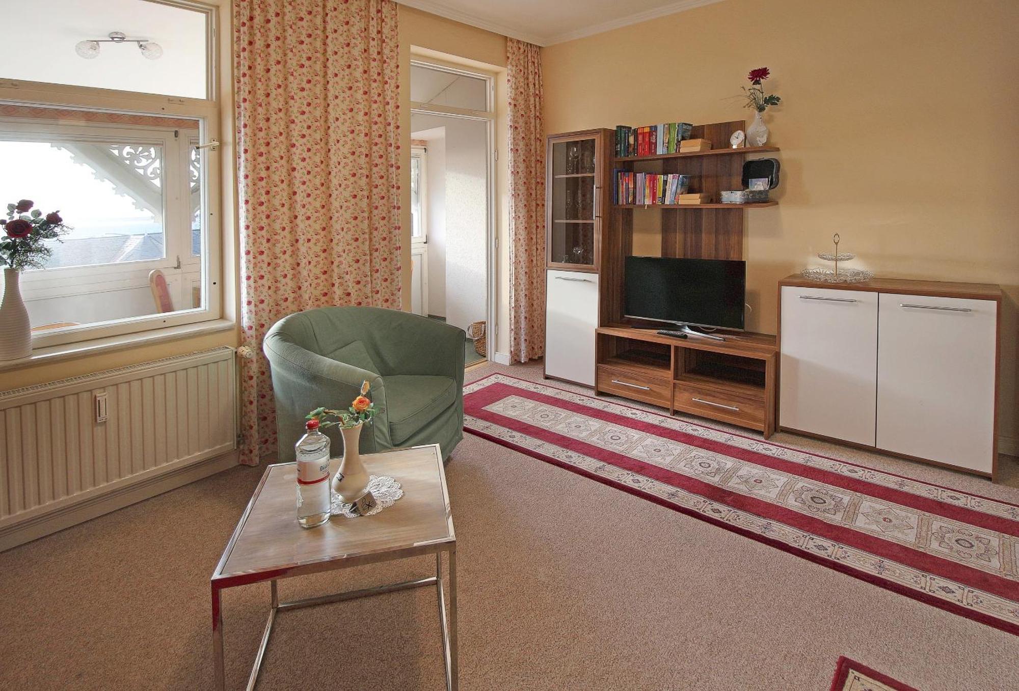 Villa Ostseelilie - Appartements Mit Balkon Und Meerblick Засниц Номер фото